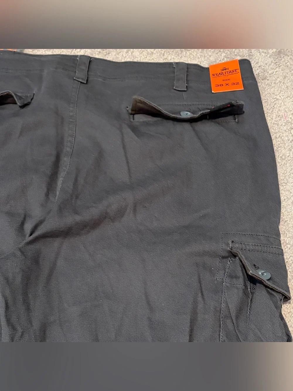 WearFirst Men’s Gray Cargo Pants Size 38x32 NWT